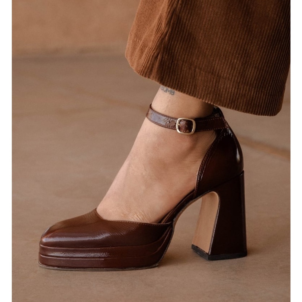 Bobbies Paris Michelle Platform Mary Jane Pumps Ganache Patent Brown Leather 39